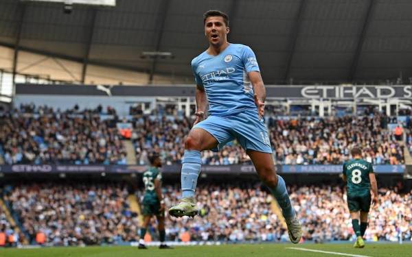 Aksi Rodri ketika meraikan jaringan ketiga semasa Manchester City berdepan Watford dalam perlawanan liga di Stadium Etihad pada 23 April lalu. FOTO: AFP