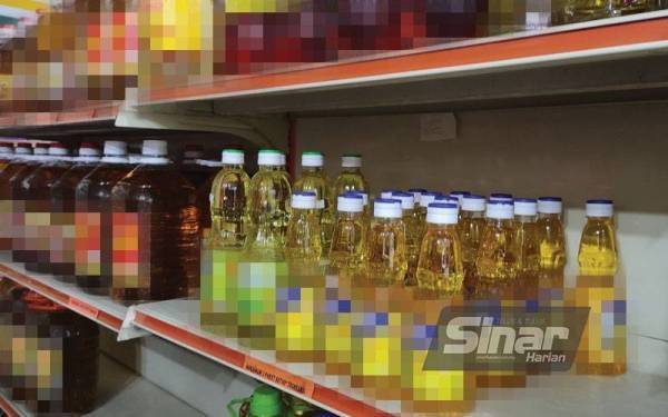 Harga maksimum minyak masak tulen dalam botol akan diwartakan bagi memastikan produk itu mempunyai harga maksimum dari semasa ke semasa. - Gambar hiasan