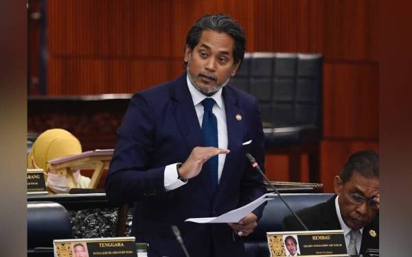 Khairy menjawab soalan pada Mesyuarat Kedua Penggal Kelima Parlimen ke-14 bagi Persidangan Dewan Rakyat di Bangunan Parlimen pada Selasa.