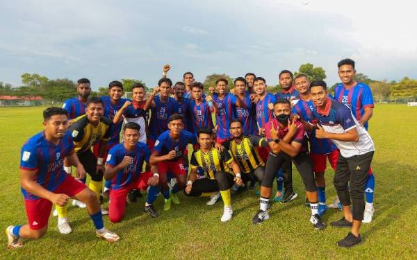 Pasukan DUN Sungai Tiang. - Foto KFA
