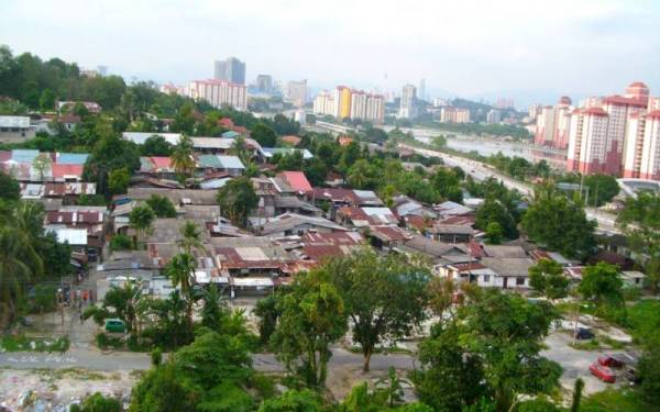 Bantuan yang diluluskan untuk PPKB bagi meningkatkan kualiti hidup keluarga B40 di bandar tidak diagihkan secara seimbang dan tepat kepada golongan sasar. Foto hiasan