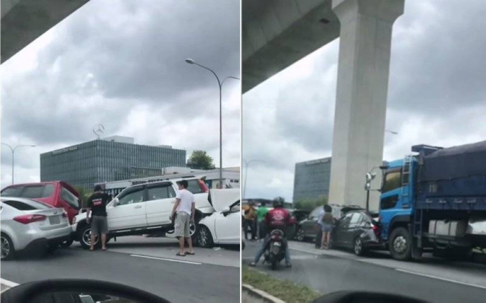 Sebanyak lapan kenderaan mengalami kerosakan akibat rempuhan sebuah lori yang dipercayai mengalami kegagalan sistem brek di Lebuhraya Puchong-Bukit Jalil pada Rabu.