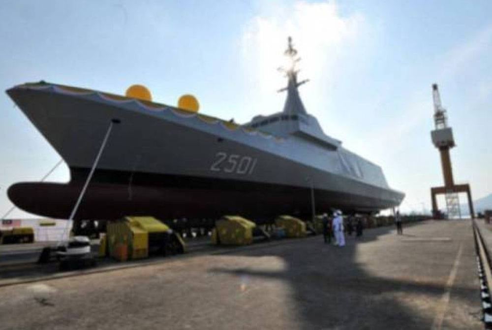 Mindef perlu bentangkan perancangan perolehan ketenteraan substantif kepada Jawatankuasa Pilihan Khas Parlimen Pertahanan dan Keselamatan dari semasa ke semasa dengan libatkan semua pihak berkepentingan demi kesiapsiagaan pertahanan negara. - Foto Bernama