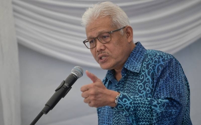 Hamzah berucap pada Majlis Sambutan Hari Antipemerdagangan Orang Tahun 2022 di Rumah Perlindungan Wanita Zon Tengah, Damansara pada Khamis. - Foto Bernama