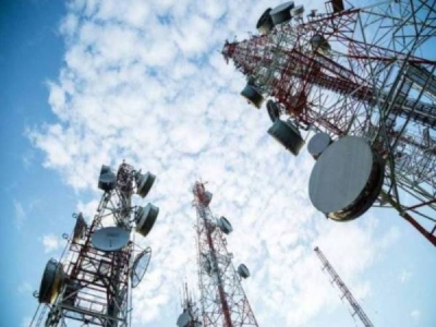 Sebanyak 66 menara telekomunikasi baharu dijangka akan beroperasi di Terengganu menjelang tahun hadapan. Gambar hiasan