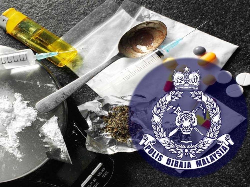 Polis menahan lima individu dipercayai pengedar dadah dalam satu serbuan di pekarangan sebuah kondominium di Jalan Sultan Ismail pada Isnin.