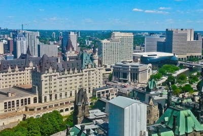 Seorang diplomat Senegal ditangkap kerana berhutang kepada tuan rumah di Kanada. - Foto City Clock Magazine