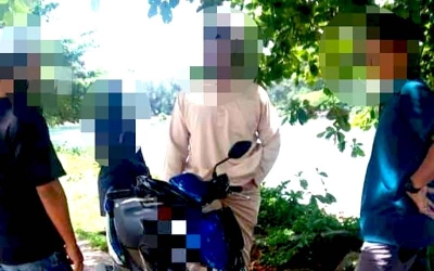 Antara individu yang ditahan dalam operasi yang dijalankan pada Jumaat lalu. - Foto: Ihsan JHEAT