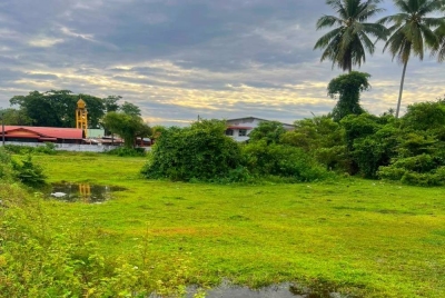 Masjid Ar-Rahmah mengajak orang ramai berwakaf serendah RM50 untuk satu lot tanah bagi membeli sebidang tanah seluas 0.306 hektar bernilai RM290,000.