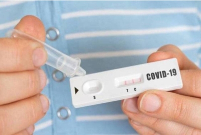 Subvarian BA.5 Covid-19 dikesan menyumbang 32.8 peratus atau satu pertiga daripada kes positif Covid-19 Sarawak sejak Jun dan seterusnya. - Gambar hiasan