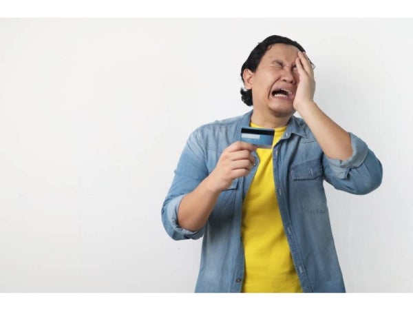 Berdasarkan statistik yang dikongsikan Jabatan Insolvensi Malaysia baru-baru ini, sebanyak 5,502 kes muflis berpunca daripada kad kredit.