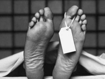 Sembilan orang terbunuh, manakala 18 lagi cedera pada Sabtu apabila sebuah bas mini terbalik di lebuh raya di wilayah Minya. - Gambar hiasan