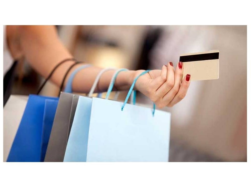 Untuk mengelak daripada terus mengumpul hutang, pengguna perlu berbelanja berdasarkan kemampuan atau lebih baik lagi berbelanja di bawah kemampuan.