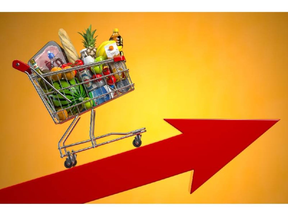 Kadar inflasi di Malaysia dijangka kekal tinggi untuk tempoh beberapa bulan akan datang berikutan pelbagai faktor yang mendorong kenaikan aliran meningkat berterusan.