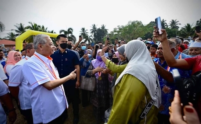 Ismail Sabri beramah mesra bersama rakyat sempena Sambutan Hari Peneroka Felda Peringkat Kebangsaan di Felda Rentam, Bera pada 14 Julai lalu.