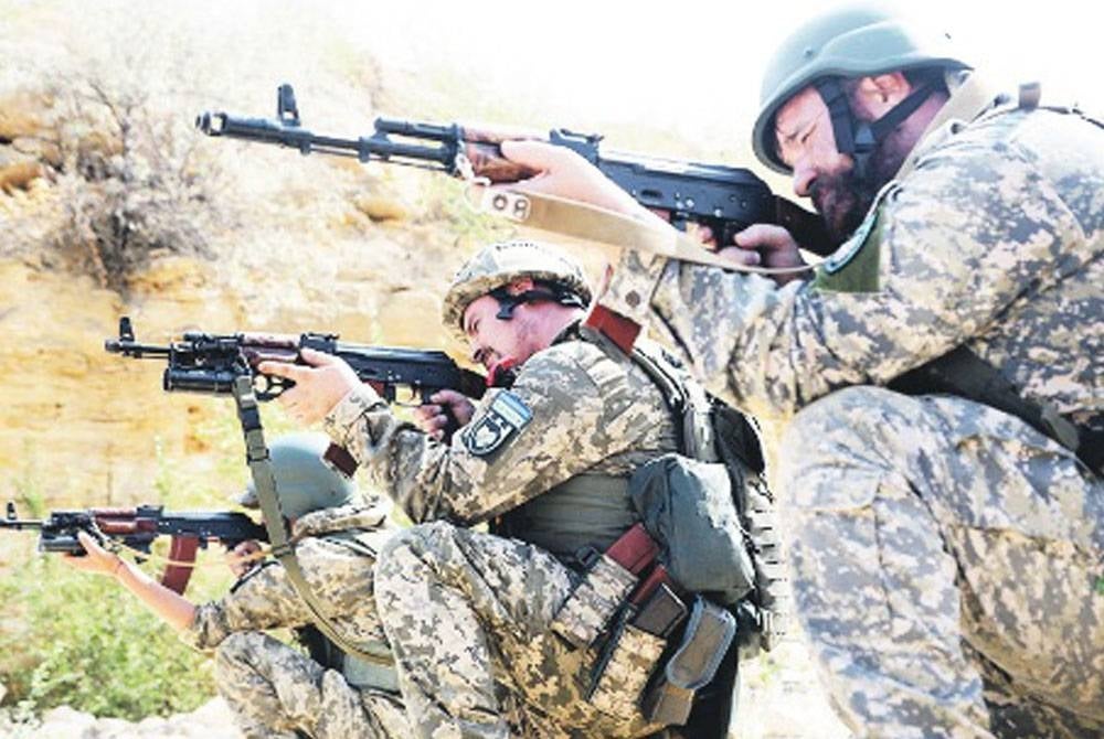 Pasukan tentera Ukraine kini melancarkan operasi untuk merampas semula kawasan yang dikuasai Rusia.