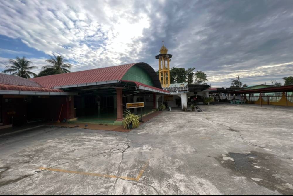 Masjid Ar-Rahmah Mukim Pangkal Kalong, Ketereh perlukan dana segera untuk pembelian tanah bagi projek naik taraf.