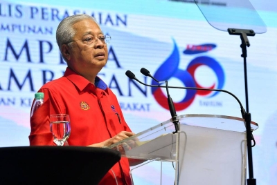 Ismail Sabri menyampaikan ucapan pada Perhimpunan Perdana sempena Sambutan 60 Tahun Jabatan Kemajuan Masyarakat (Kemas) di Taman Ekspo Pertanian Malaysia (MAEPS), pada Ahad. - Foto Bernama