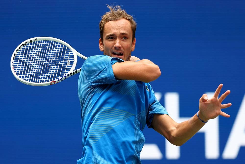 Medvedev ketika beraksi di pusingan pertama Terbuka AS.