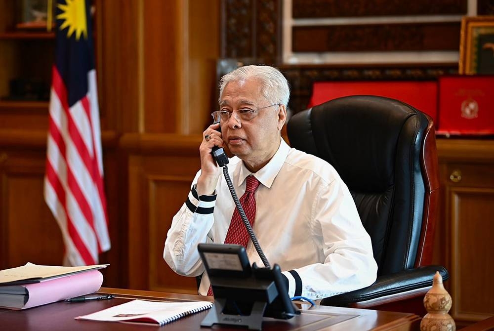 Ismail Sabri berkesempatan mengadakan perbualan telefon bersama Ebrahim Raisi pada Isnin.