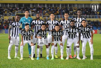 Pemain TFC ditagih untuk meneruskan momentum kecemerlangan sekali gus meraih tiga lagi mata pada aksi Liga Super menentang Melaka United malam esok. - Foto Terengganu FC