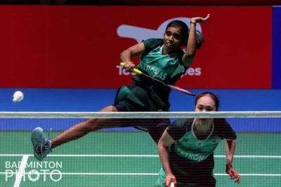Pearly (kanan) dan Thinaah menewaskan pasangan ranking kedua dunia dari Korea Selatan pada Terbuka Jepun 2022 di Osaka pada Selasa. - Foto FB BAM