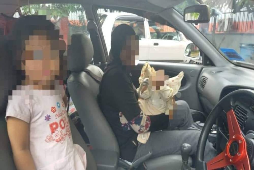 Wanita bersama bayi dan seorang lagi anaknya hilang tempat tinggal susulan konflik keluarga.