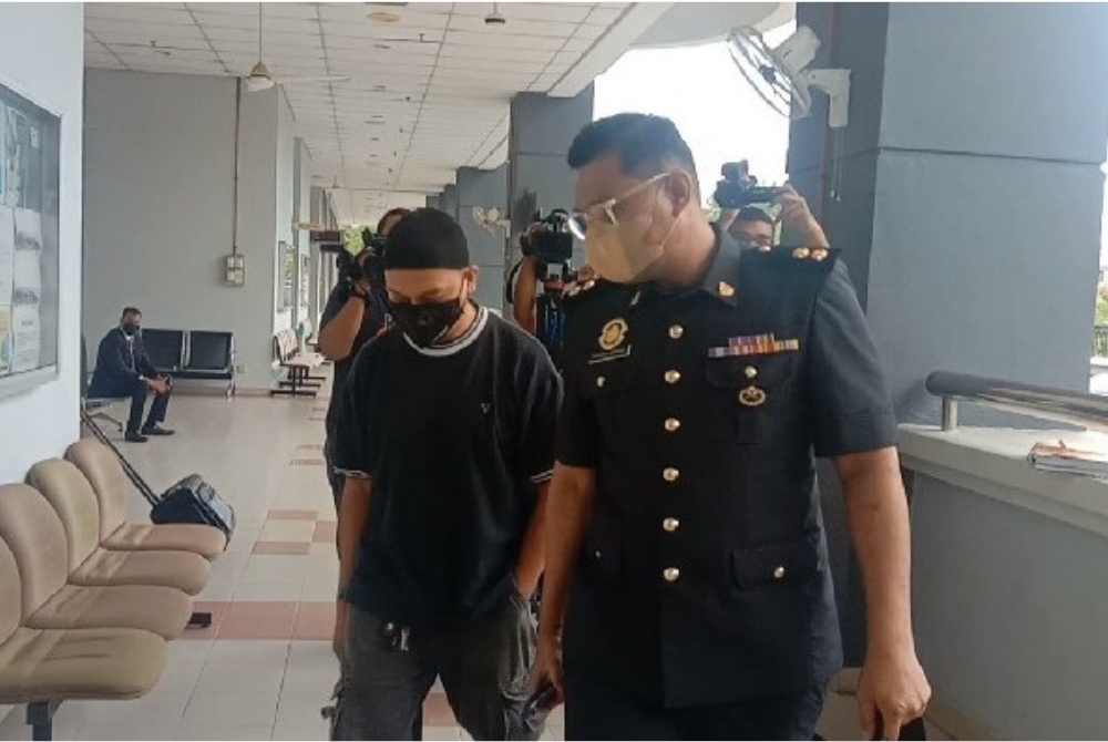 Penganggur cetak rompak filem didenda RM10,000.