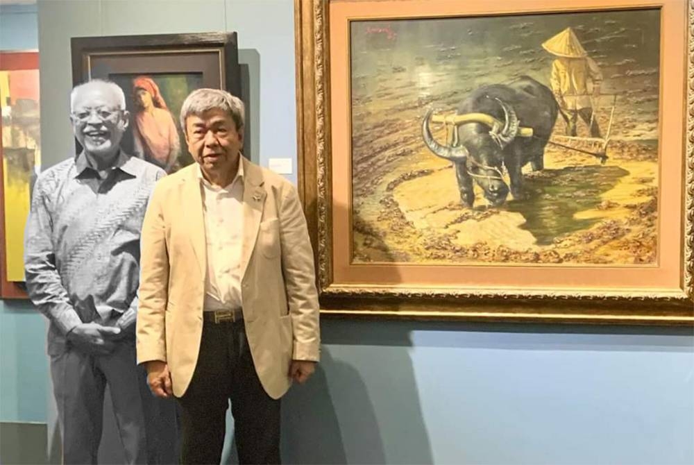 Sultan Sharafuddin (kanan) bersama Allahyarham Zain Azahari (kiri).Foto: Facebook Selangor Royal Office.