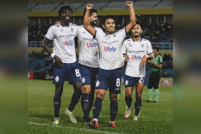 Pemain Kuala Lumpur City FC meraikan kemenangan menewaskan Sri Pahang FC pada Ahad. - Foto Facebook Kuala Lumpur City