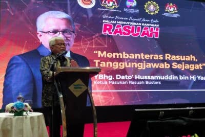 Hussamuddin menyampaikan ceramah berkaitan antirasuah.