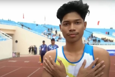 Azeem menempah slot ke peringkat akhir acara 100m Sukma MSN di Stadium Nasional Bukit Jalil pada Jumaat. Foto Agensi.