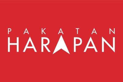 Pakatan Harapan (PH) mengambil pendirian bahawa parti-parti politik tidak sepatutnya mencampuri urusan organisasi media.