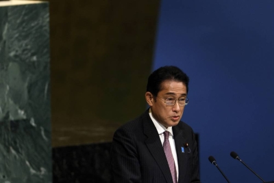 Fumio Kishida ketika berucap pada sesi ke-77 Perhimpunan Agung Pertubuhan Bangsa-Bangsa Bersatu (UNGA) di ibu pejabat PBB di New York pada Selasa. - Foto AFP