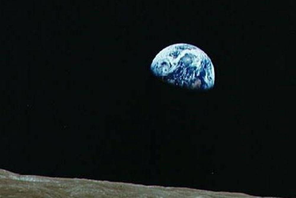 Arab Saudi akan menghantar angkasawan wanita ke angkasa lepas pada tahun depan. - Foto NASA