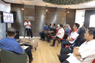 Penubuhan IVL mengumpulkan idea dalam misi melahirkan usahawan berinovasi tinggi.