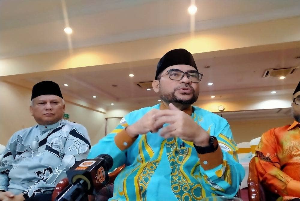Mujahid ketika sidang media selepas Pelancaran Rasuah Busters Parlimen Taiping di sebuah hotel di sini pada Ahad.