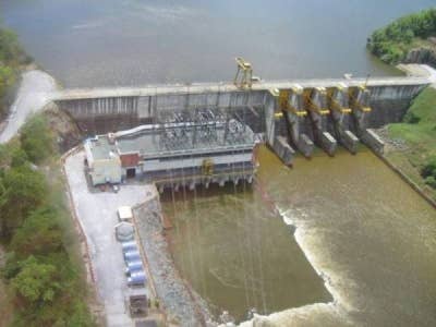 Semua agensi termasuk anggota komuniti perlu peka terhadap risiko bencana empangan bagi memastikan tahap kesiapsiagaan sentiasa berada pada tahap optimum terutama menjelang musim Monsun Timur Laut (MTL) November ini. - Gambar hiasan 