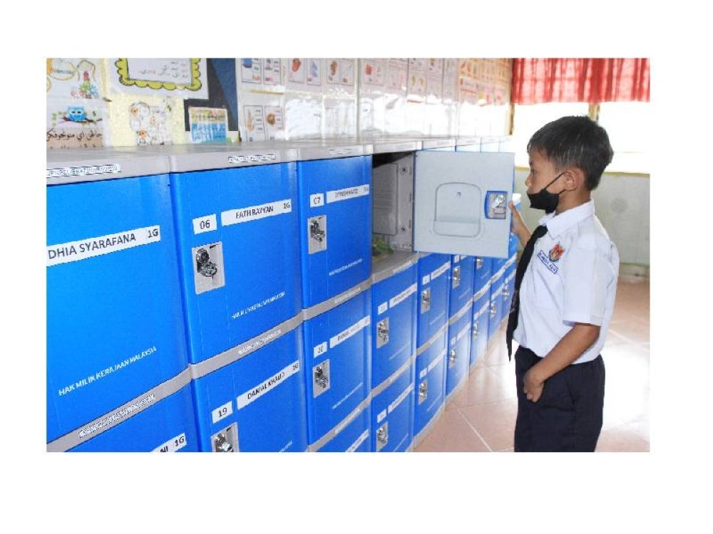 Pemasangan lokar yang menelan kos sebanyak RM37.3 juta itu dijangka siap sepenuhnya pada akhir bulan ini.