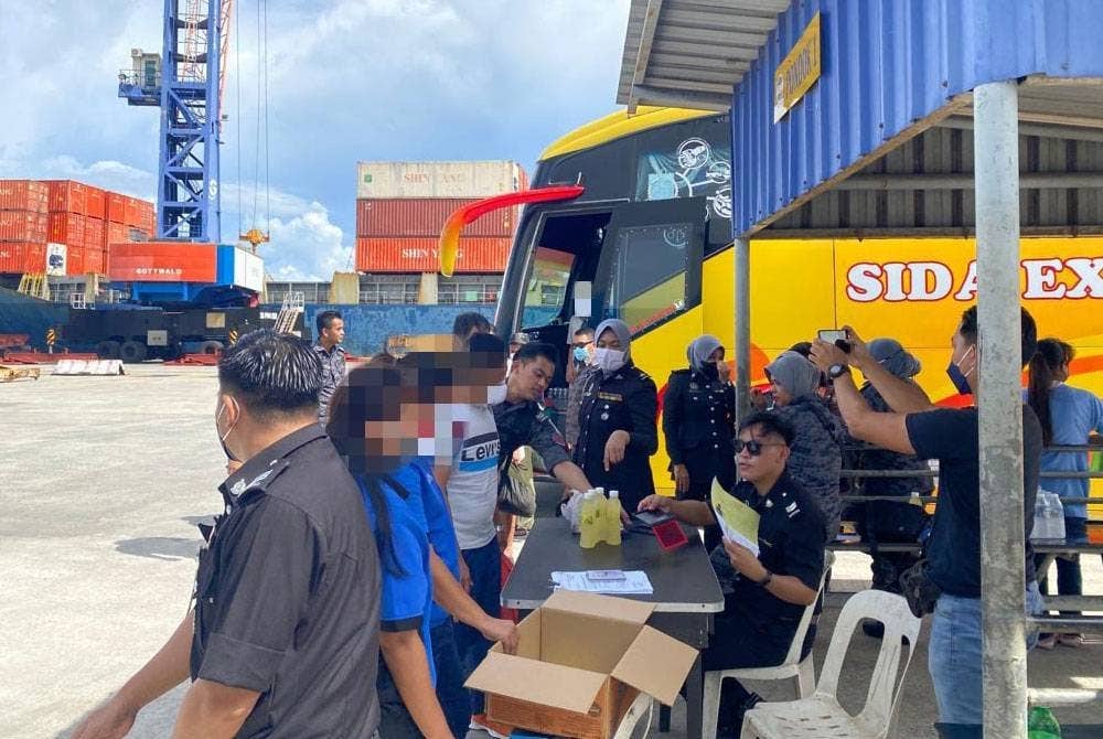 Imigresen tidak pernah leka dalam usaha membanteras PATI kerana itu adalah tugas pihaknya selain mengawal pintu masuk negara.