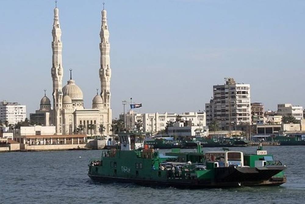 Lokasi kejadian seorang lelaki membunuh tunangnya berlaku di bandar Port Said, Mesir. - Foto AFP