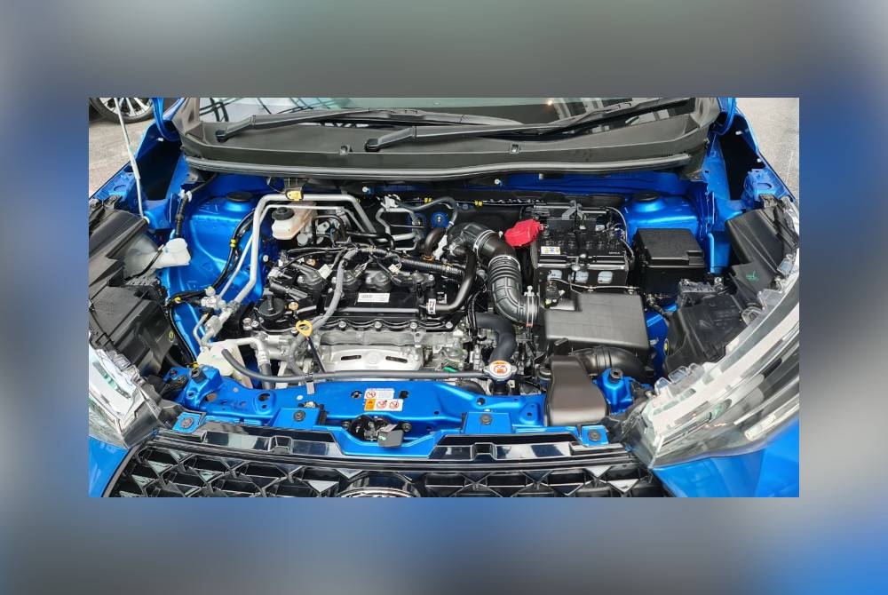Enjin 1.5L cekap (2NR-VE) dengan anjakan berurutan CVT 7-kelajuan yang menyediakan transmisi kuasa yang cekap untuk pecutan yang lancar dan berkuasa.