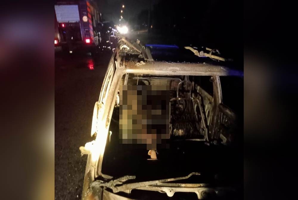 Seorang individu ditemui rentung di bahagian tempat duduk pemandu dalam sebuah kereta yang terbakar di tepi Jalan Shapadu Kampung Sungai Pinang awal pagi Jumaat.