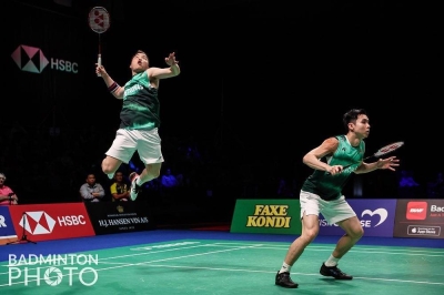 Aaron (kiri) dan Wooi Yik belum berputus asa untuk memburu gelaran Terbuka Perancis. -Foto: FB BAM