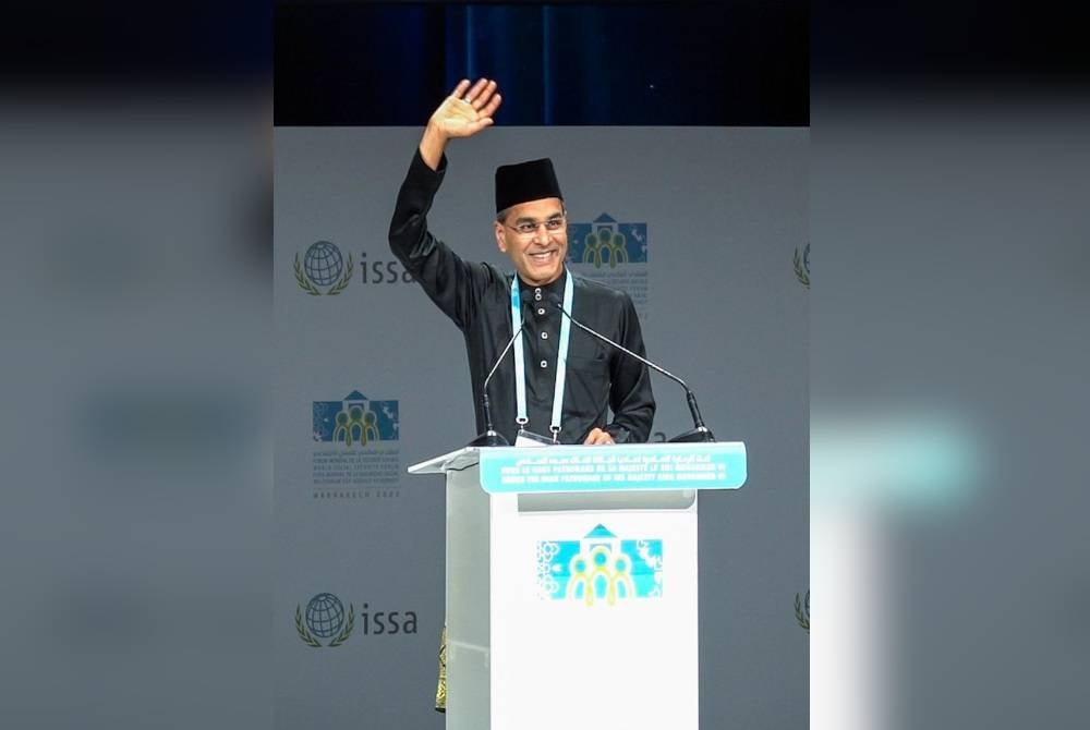 Mohammed Azman mempengerusikan mesyuarat ISSA setelah dipilih sebagai Presiden ISSA ke-17 untuk tempoh 2023 -2025.