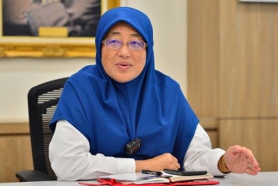 Temubual bersama Calon Gerakan Tanah Air (GTA) Sepang, Datin Paduka Che Asmah Ibrahim di ibu pejabat Parti Pejuang Tanah Air (Pejuang) di Putrajaya pada Jumaat. Foto SINAR HARIAN / MOHD HALIM ABDUL WAHID.