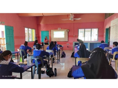 Pelbagai kemudahan dan perkhidmatan disediakan untuk MBPK di SMPKV dan SMKPK.