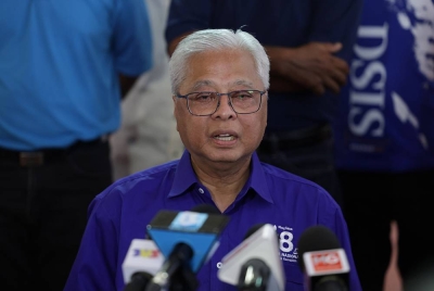 Ismail Sabri ketika sidang media pada Kenduri Rakyat Kampung Bohor Baharu, Kuala Bera pada Selasa. - Foto Bernama