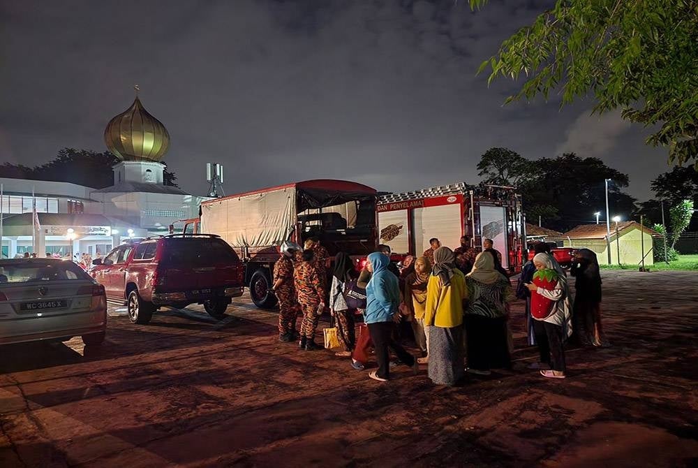 Kesemua mangsa yang selamat ditempatkan di Wisma Anak Yatim Lelaki (Islam) buat sementara waktu.