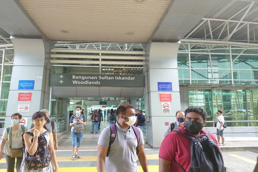 Kemasukan rakyat Malaysia dijangka tidak meningkat secara mendadak di BSI, Johor Bahru dan KSAB, Iskandar Puteri menjelang hari pengundian PRU15.